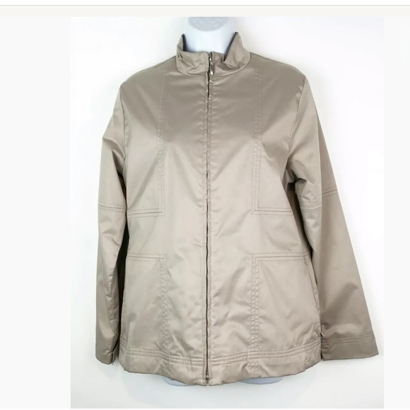 tan nike jacket